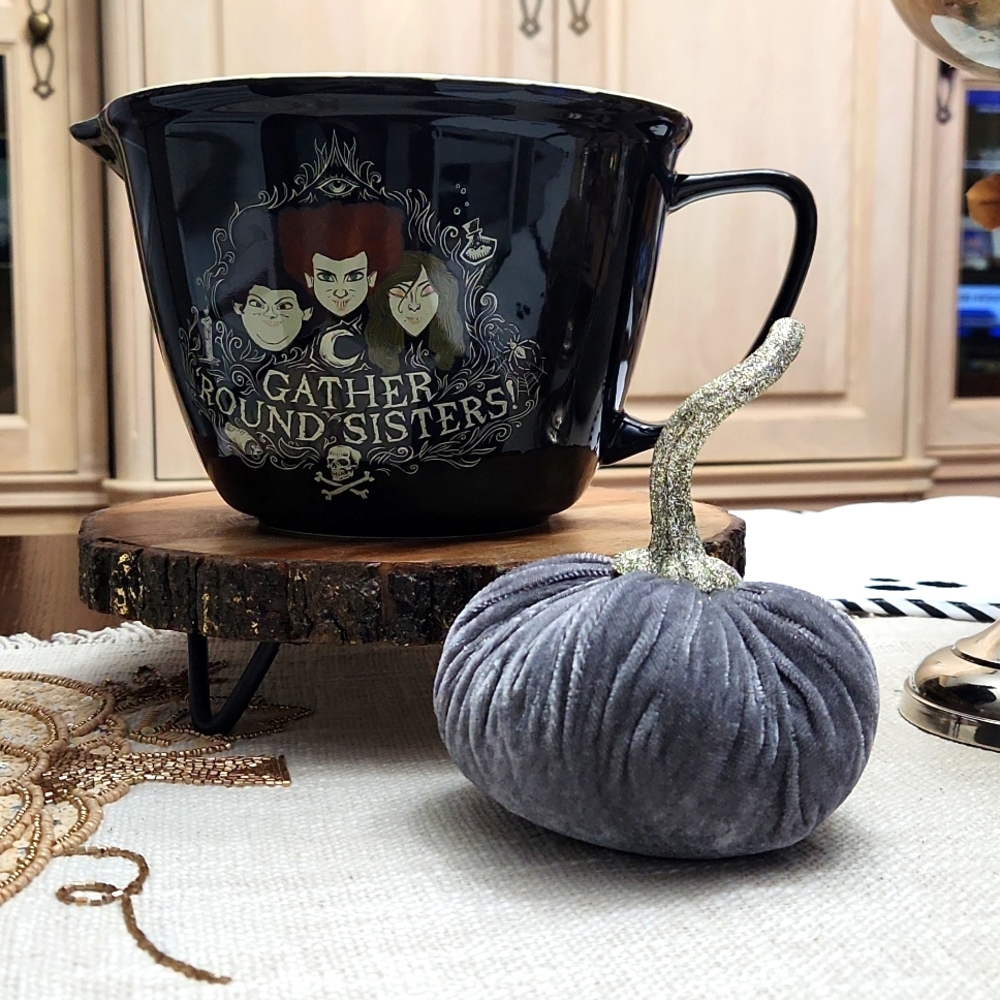 Disney Hocus Pocus Mixing Bowl